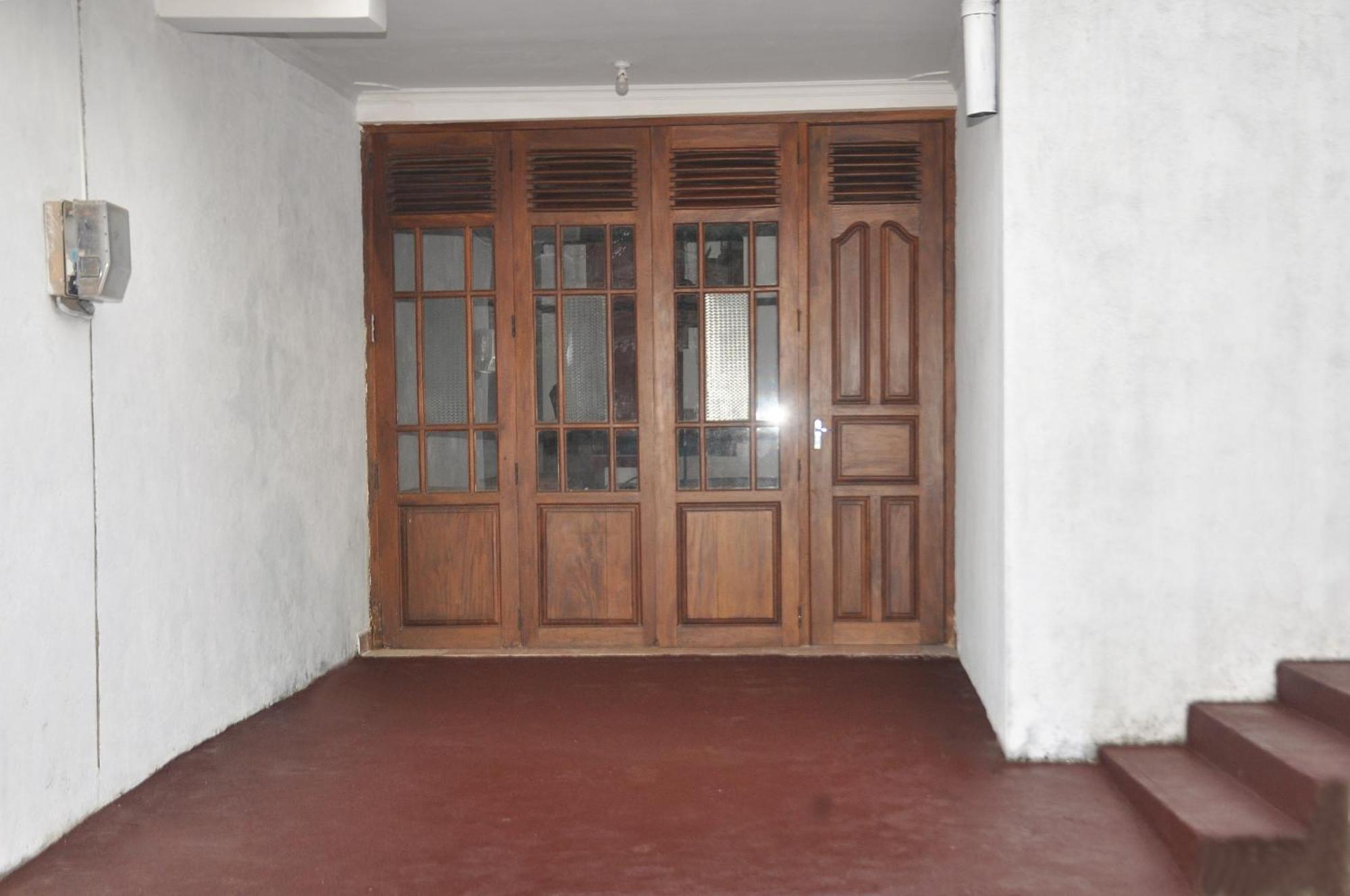 Golden Shower Inn Kandy Exterior foto